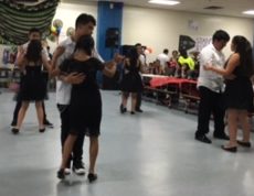 couples dancing
