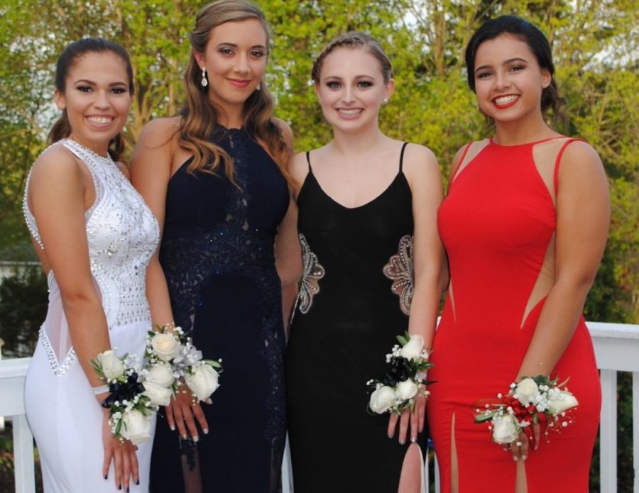 Seniors to enjoy their final High School prom on May 25th.