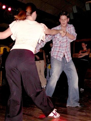 ESL teacher Soraya Bilbao enjoys swing dancing, just like this couple dancing the Lindy Hop. 