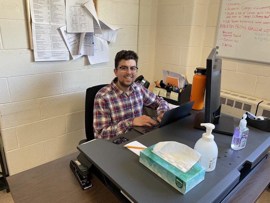 Counselor Thomas Rello in his office (D2)