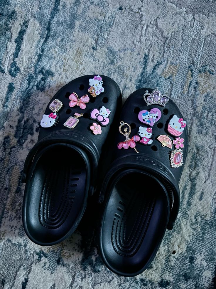 At DHS, crocs are a popular shoe choice for many students.