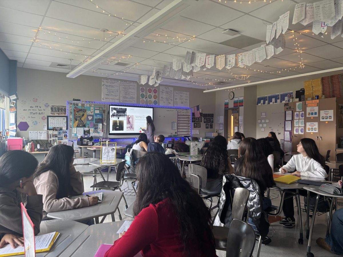 Photo of Emily Pardalis' history class. 